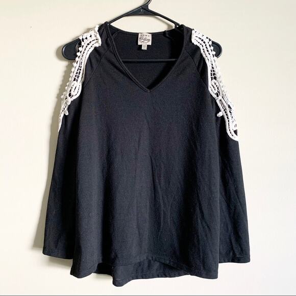 COMO VINTAGE / black lace cold shoulder top / MP - Picture 1 of 6